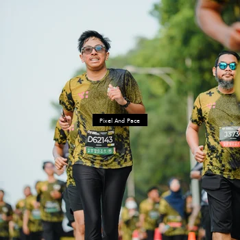 Runner Photo 6873993