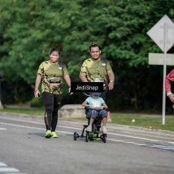 Runner Photo 6874000