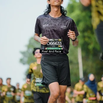 Runner Photo 6874004