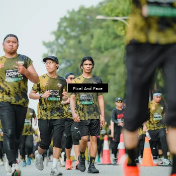 Runner Photo 6874017