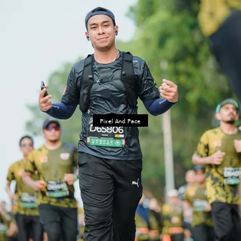 Runner Photo 6874019