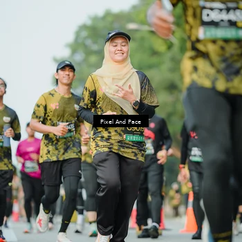 Runner Photo 6874045