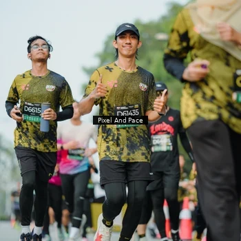 Runner Photo 6874065