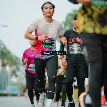 Runner Photo 6874078
