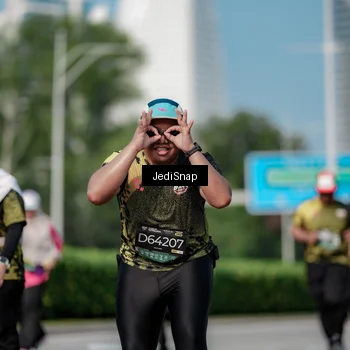 Runner Photo 6874079