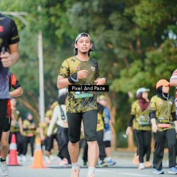Runner Photo 6874107