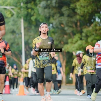 Runner Photo 6874117