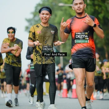 Runner Photo 6874118