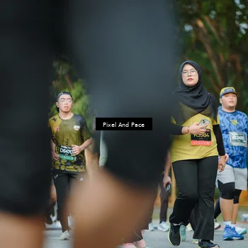 Runner Photo 6874136