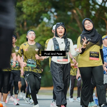 Runner Photo 6874138