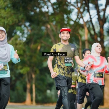Runner Photo 6874179