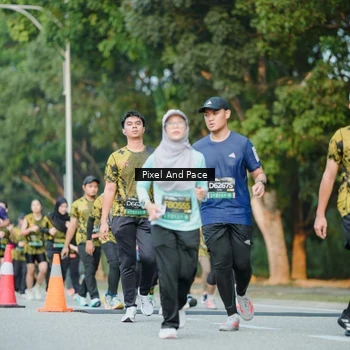 Runner Photo 6874183