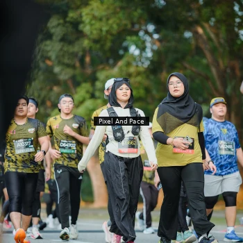 Runner Photo 6874201