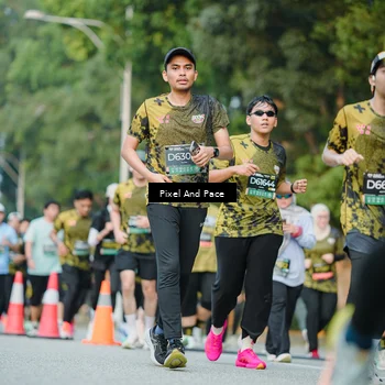 Runner Photo 6874213