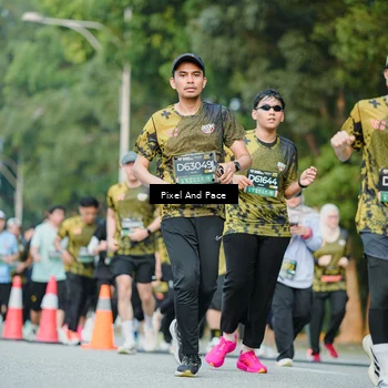 Runner Photo 6874214