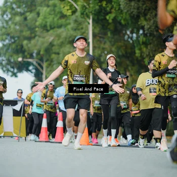 Runner Photo 6874221