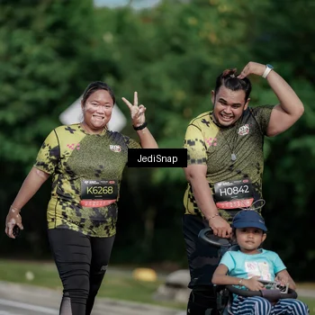 Runner Photo 6874222