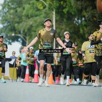 Runner Photo 6874223