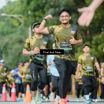Runner Photo 6874230