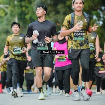 Runner Photo 6874249