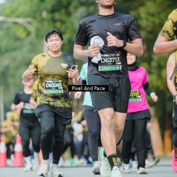 Runner Photo 6874253