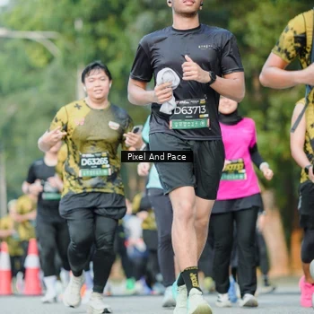 Runner Photo 6874278