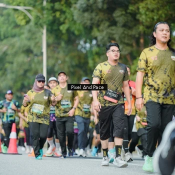 Runner Photo 6874307