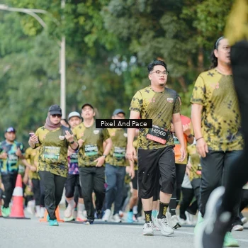Runner Photo 6874310