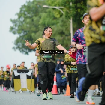 Runner Photo 6874320