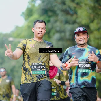 Runner Photo 6874332