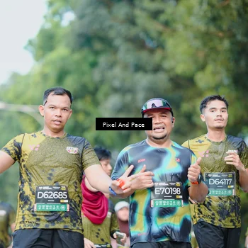 Runner Photo 6874333