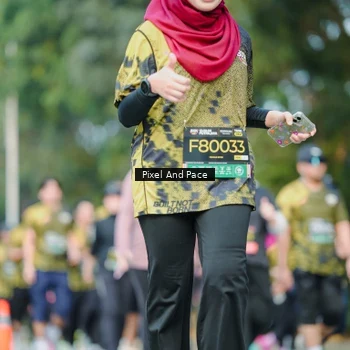 Runner Photo 6874343