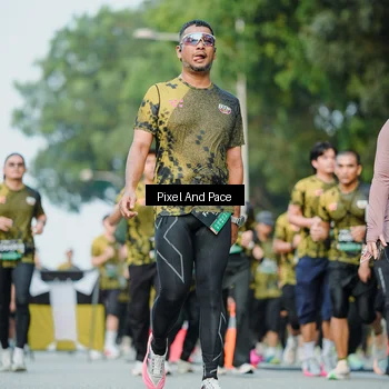 Runner Photo 6874344