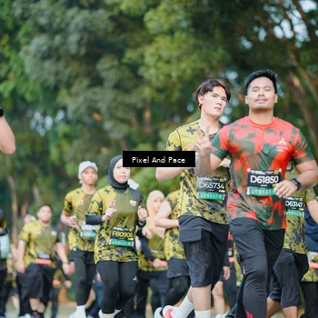 Runner Photo 6874376