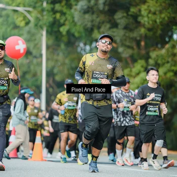 Runner Photo 6874416