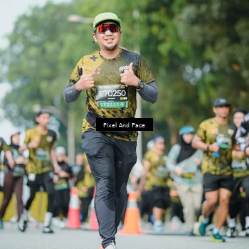 Runner Photo 6874418