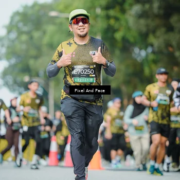 Runner Photo 6874419