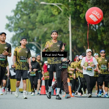 Runner Photo 6874431