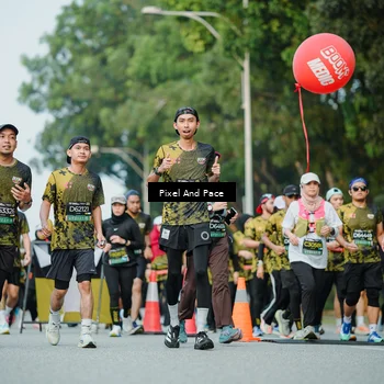 Runner Photo 6874438