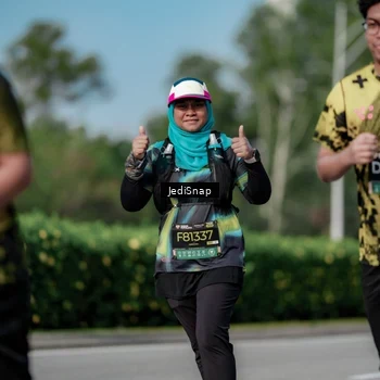 Runner Photo 6874451