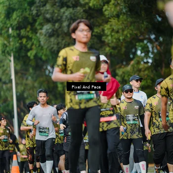 Runner Photo 6874474
