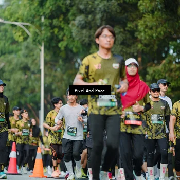 Runner Photo 6874475