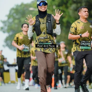 Runner Photo 6874529