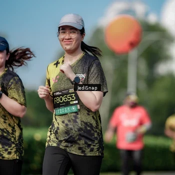 Runner Photo 6874532