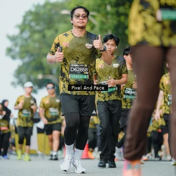 Runner Photo 6874536