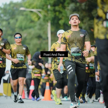 Runner Photo 6874546
