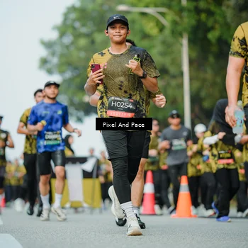 Runner Photo 6874560