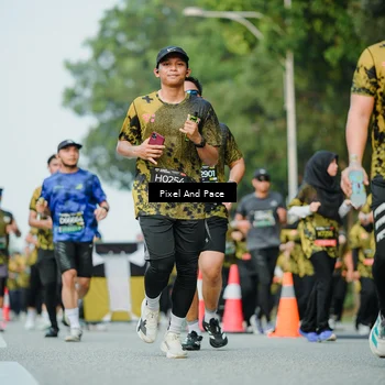 Runner Photo 6874561