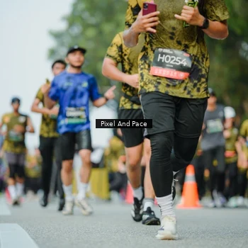Runner Photo 6874562