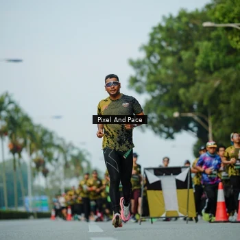 Runner Photo 6874603